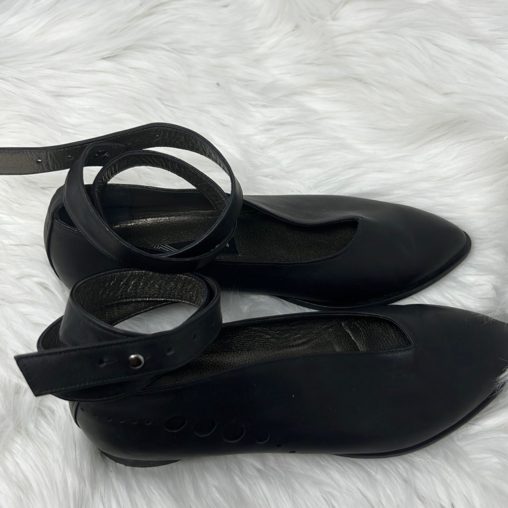 keyman Design Gilda Flat Shoes Women’s EU(38) US(7) Black